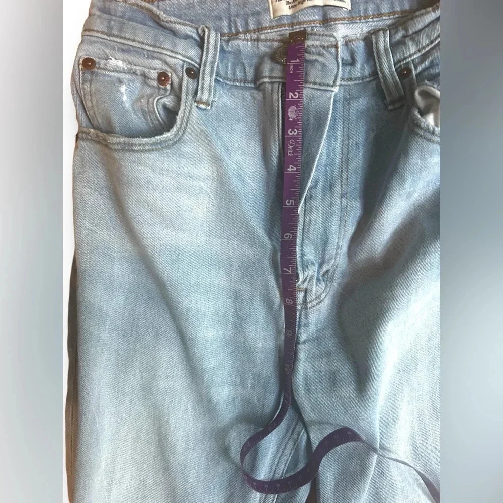 Abercrombie & Fitch Ultra High Rise‎ Ankle Straight Jean Size 26/2 light